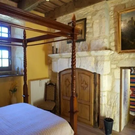 Сasa de vacaciones House Le Logis Seigneurial 2 *