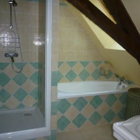 House Le Logis Seigneurial 2 *